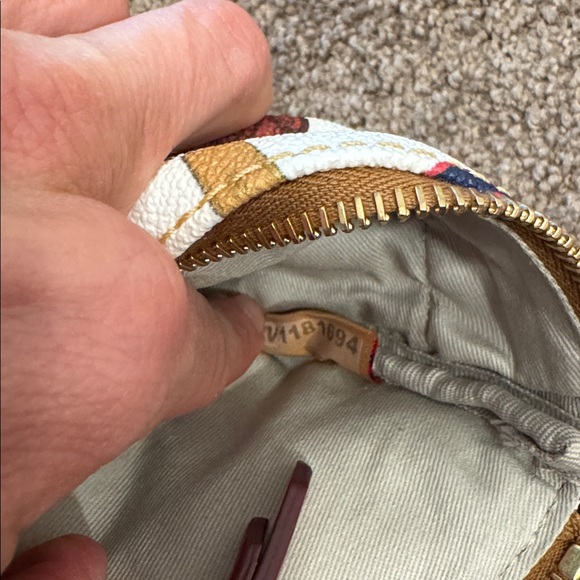 Dooney & Bourke Washington Nationals baseball MLB Crossbody bag - Picture 11 of 11